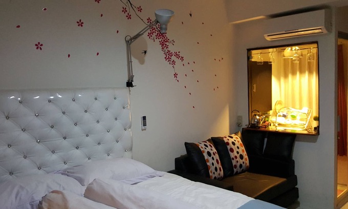 Bandung Apartment | Exclusive Mountain View Room