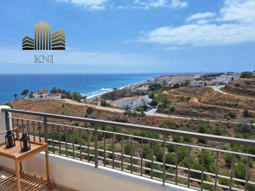 Torrox Costa Apartment | Exclusive Penthouse Privacy and Sea View in Vistamar KniTorroxCosta