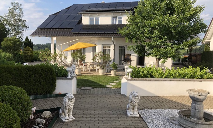 Biberach an der Riss House | Exclusive single-family house with garden and sauna for 2 to 6 people