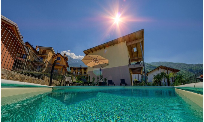Colico Villa | Exclusive single detached house with private pool, beautiful lake view.