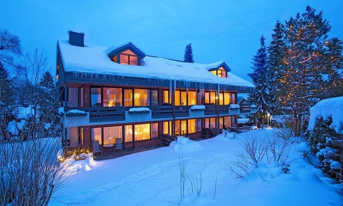 Hinterzarten Apartment | Exclusive Superior Three-room apartment