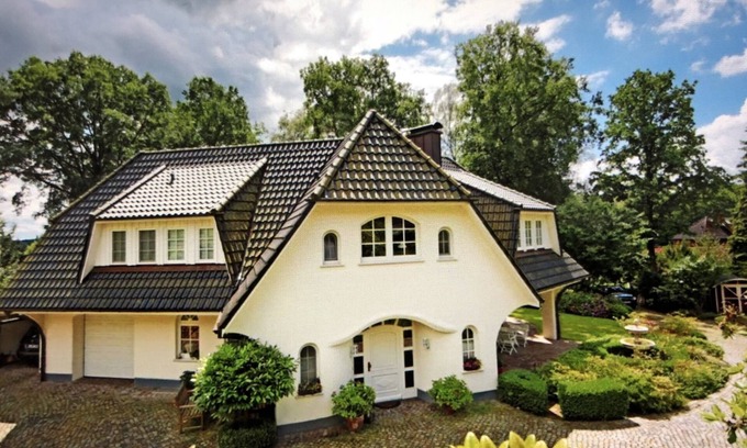 Bendestorf Villa | Exclusive villa on the outskirts of Hamburg