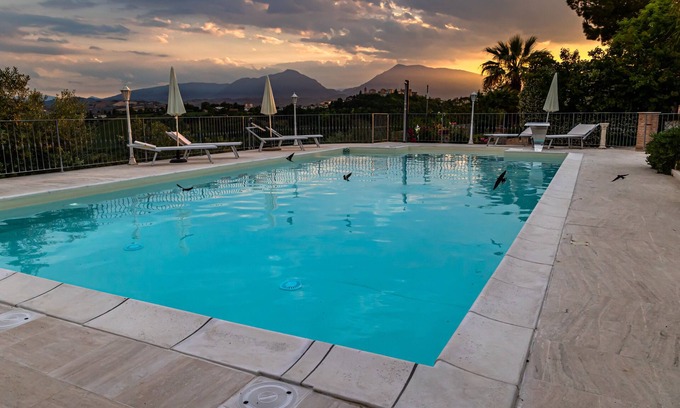 Sant'Omero Villa | Exclusive Villa with private salt pool