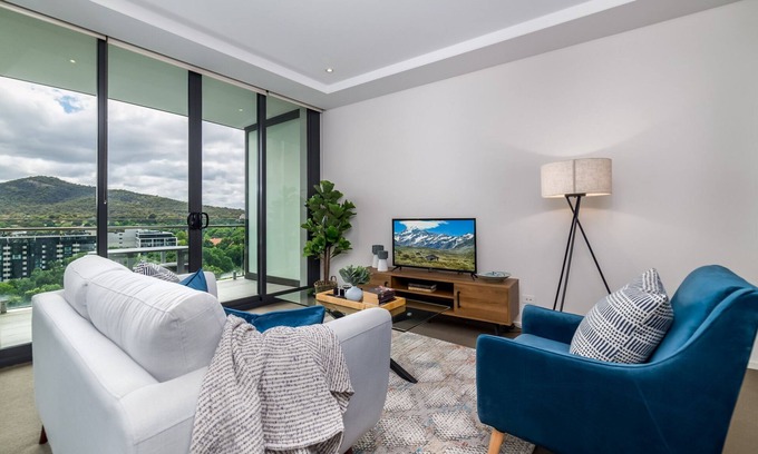City East Apartment | Executive Balcony Apartment in Central Canberra