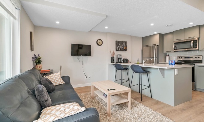 Keith House | Executive One Bedroom Suite in Rockland Park