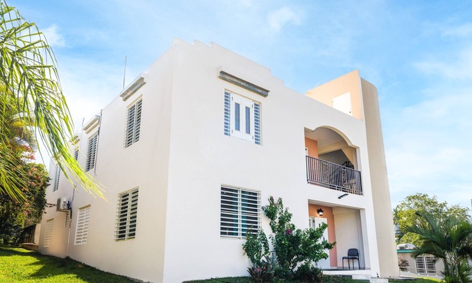 Coto House | "Experience Coastal Living at Colinas del Atlantico,: Perfect Vacation Retreat!"