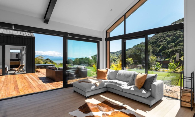 Atawhai House | Experience the Ultimate Getaway at Atawhai Retreat in Nelson, New Zealand