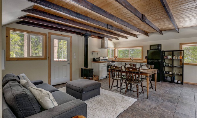 South Lake Tahoe House | Experience the Real Tahoe, 7 Acres, Minutes to Beaches/Lake/Heavenly, Wifi: Wilderness Way