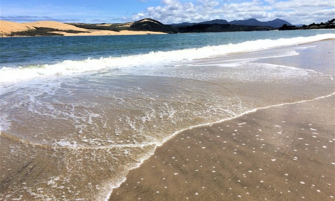 Omapere Apartment | Explore the beautiful Hokianga area from this comfortable self contained flat.