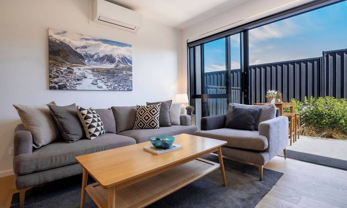 Albert Town House | Explore Wanaka - New & Stylish