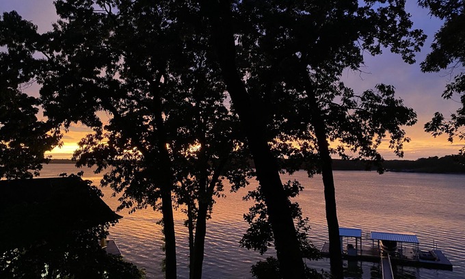 Grove House | Exquisite waterfront property on Honey Creek, Grove Ok