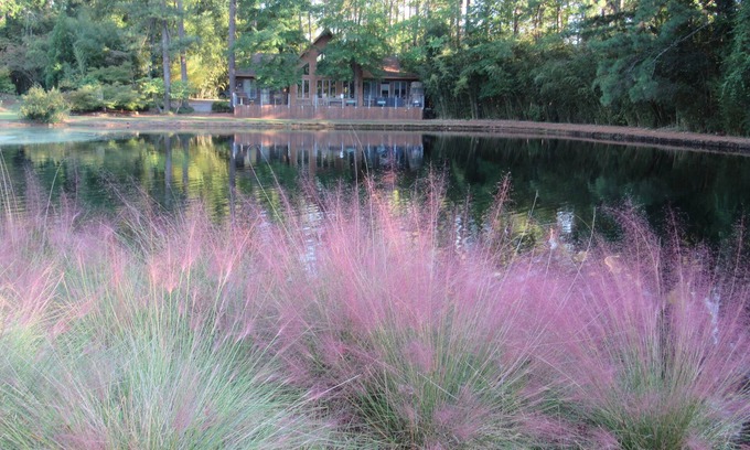 Burlington House | Extended Stay Contemporary Secluded Waterfront Lodge in Bamboo, Burlington NC,