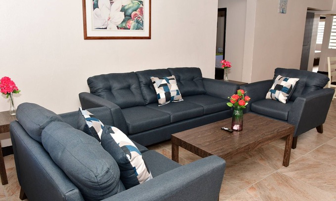 Charlotte Amalie West Apartment | Extra large apartment for family and friends 5 min from the airport.