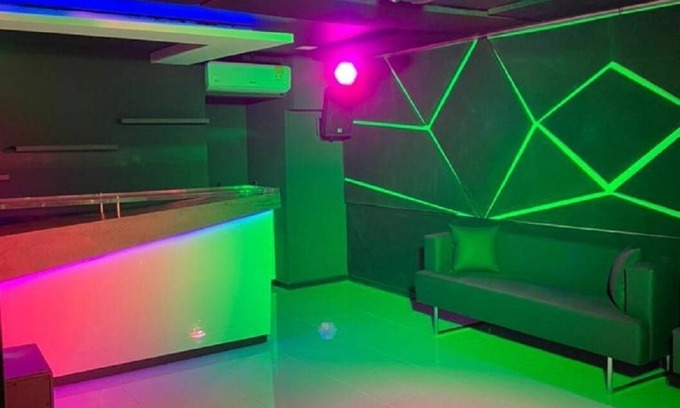 Los Naranjos Apartment | Extraordinary 3-story penthouse in Poblado