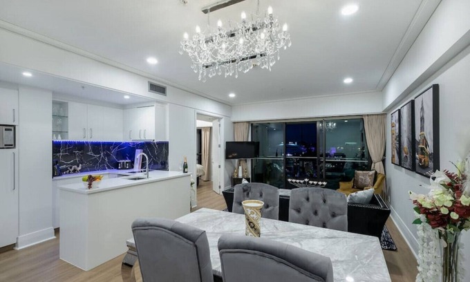 Auckland Central Business District Apartment | Extravagant Escape - Sebel