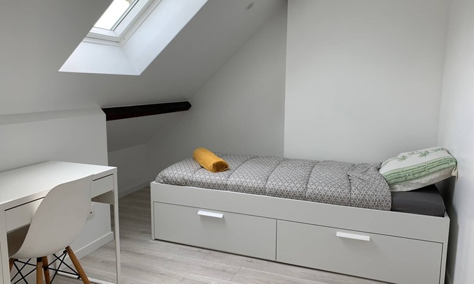 Quartier Centre Ville Apartment | F3 Grenier Maison Centre Ville Massy