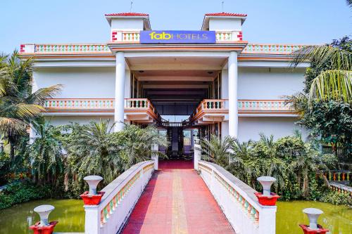 Bakkhali Hotel | FabHotel Prime Indeedcare Resort Bakkhali - 500m from Bakkhali Sea Beach