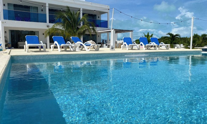 Juba Sound Condo | Fabulous Penthouse Condo with great sea views.