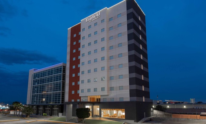 San Luis Potosi Hotel | Fairfield by Marriott® Inn & Suites San Luis Potosi
