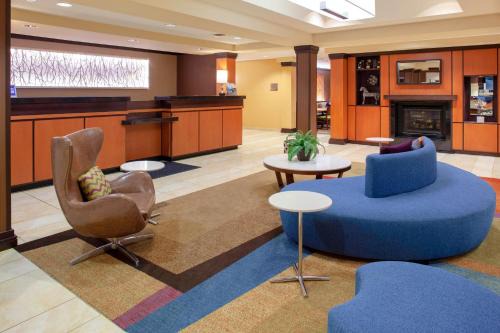 Seymour Hotel | Fairfield Inn and Suites by Marriott Seymour