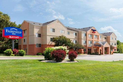 Mount Pleasant Hotel | Fairfield Inn Racine