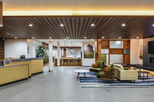 Rancho Cucamonga Hotel | Fairfield Inn & Suites Ontario Rancho Cucamonga