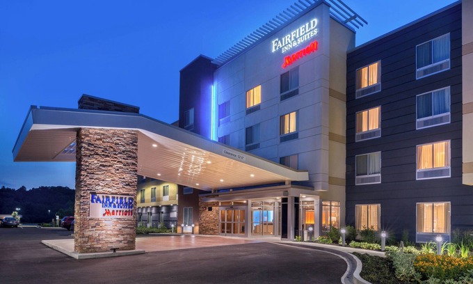 Huntington Hotel | Fairfield Inn & Suites by Marriott Huntington