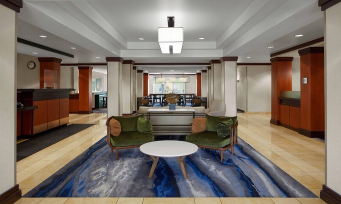Bedford Hotel | Fairfield Inn & Suites by Marriott Bedford