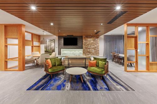 Catoosa Hotel | Fairfield Inn & Suites by Marriott Tulsa Catoosa