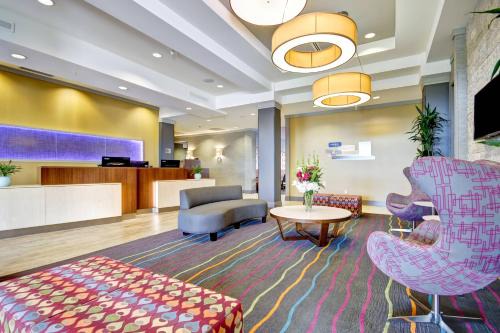 Guelph Hotel | Fairfield Inn & Suites by Marriott Guelph
