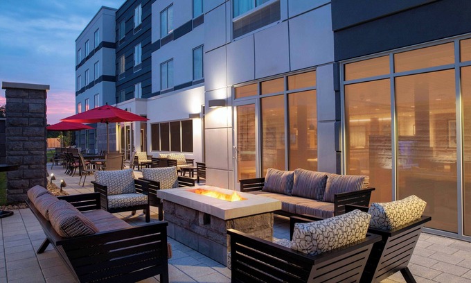 Linntown Hotel | Fairfield Inn & Suites by Marriott Lewisburg