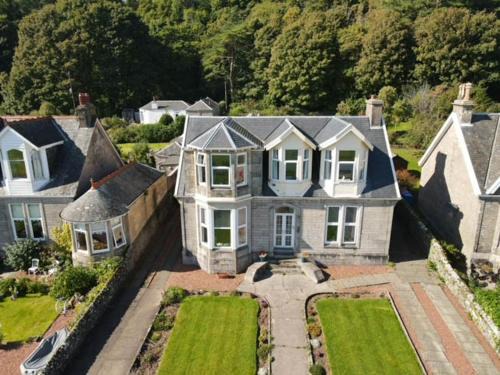 Millport Apartment | Fairview Millport