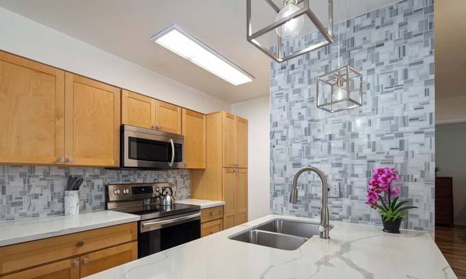 Waikoloa Condo | Fairway Terrace#H208 Top Floor, Beautifully Remodeled condo, Heated Pool