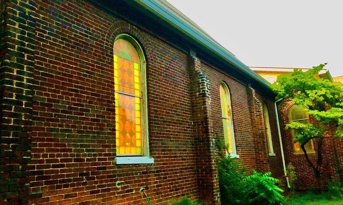 Clifton Forge Cabin | Fall Foliage - Fly Fishing - Stained Glass - King Bed - Fireplace - Hike Douthat
