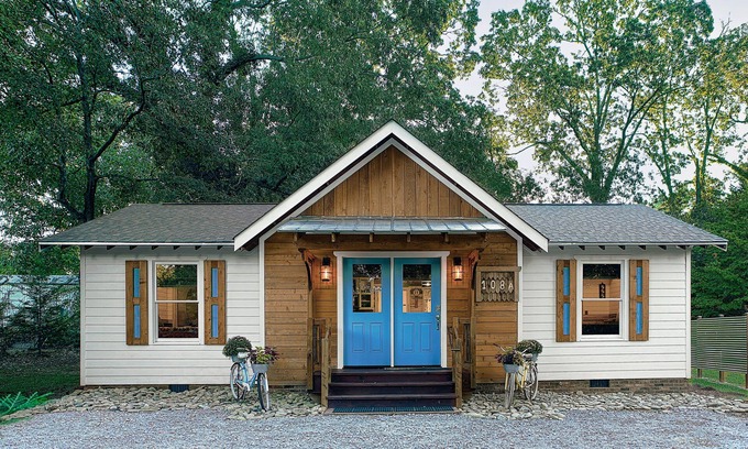 Travelers Rest House | Fall Fun at TRavelers Cottage!