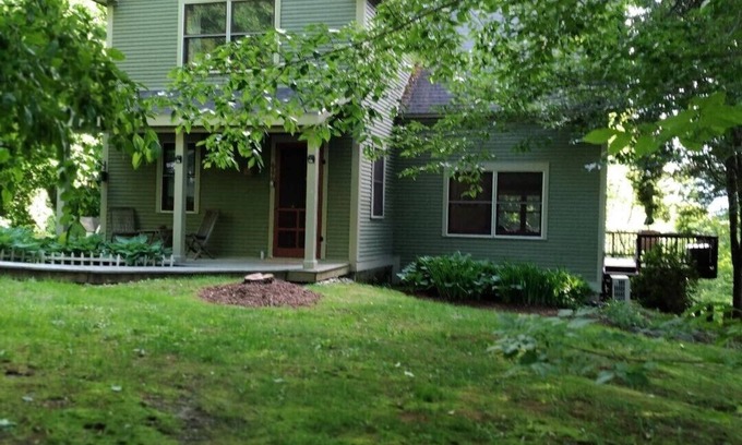 Waitsfield House | Fall is around the corner, book now for harvest fun, parent weekends, etc.