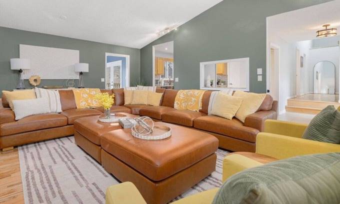 Tri-Cities Apartment | Fam & Pet Friendly Kingsport Home - 3br - Deck
