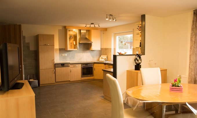 Hofheim in Unterfranken Apartment | Familienurlaub auf 100qm in den schönen Hassbergen - Kulturstädten wie Bamberg und Würzburg in der Nähe