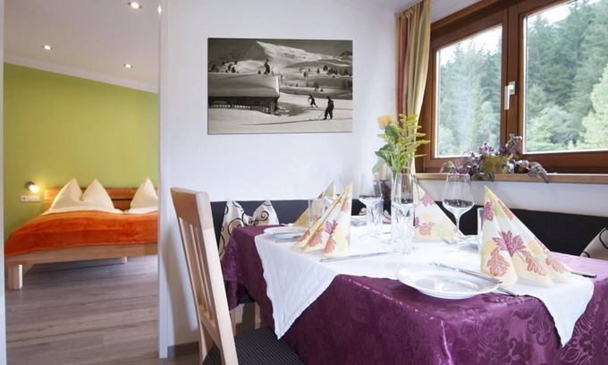 Bockstein Bed & Breakfast | Familien Appartement Patschgstuhl - Alpinspa zur Post