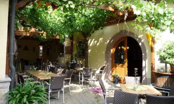 Untereisenheim Hotel | Familienweingut Braun
