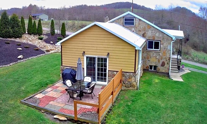 Confluence Cottage | Family and Pet Friendly Confluence Cottage!