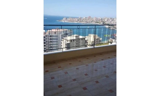 Qender Apartment | Family apartment 7 by Hillside apartments TM