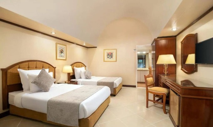 Wadi El Natrun Resort | Family-Friendly Resort Near the Pyramids: Poolside Fun & Local Flavor