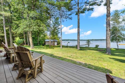 Wautoma House | Family-Friendly 5BR House by the Lake