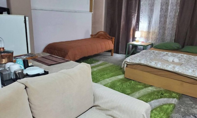 Nikaia Apartment | Family-friendly, 72sm Bedroom in Nikaia close to Metro St & Peiraeus Port