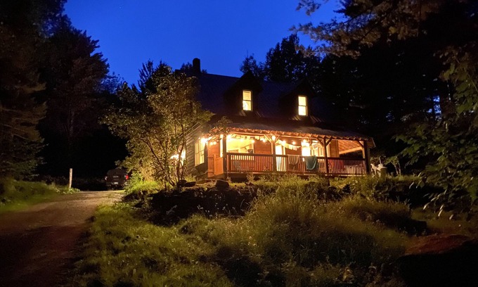 Wolcott Cabin | Family-friendly adventure seekers paradise by Lake Elmore