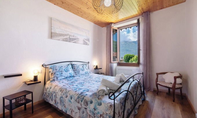 Bellano Apartment | Family-friendly apartment "Castagno 2" with Lake View, Private Terraces & Wi-Fi
