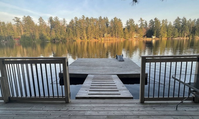 Haliburton Highlands Cottage | Family friendly, beautiful private waterfront getaway!