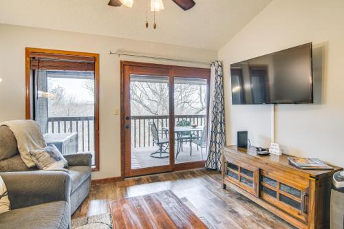 Notch Estates Apartment | Family-Friendly Condo 1 Mi to Silver Dollar City!