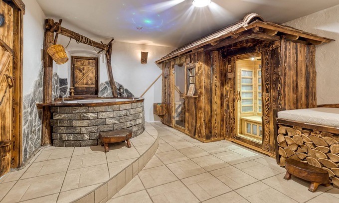 Ljutomer Apartment | Family Friendly France's Lair, Ljutomer, Slovenia